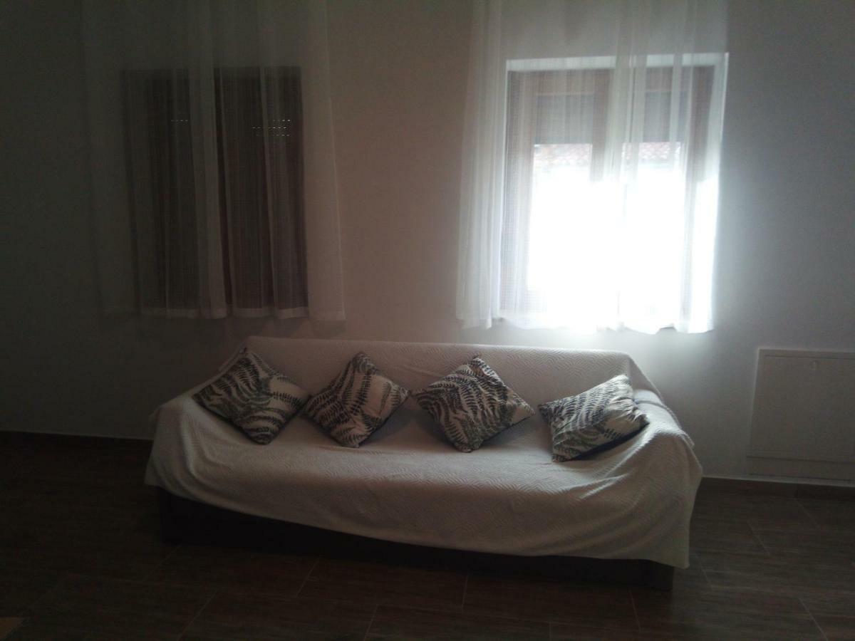 Apartmaji Matazin Črni Kal Eksteriør bilde
