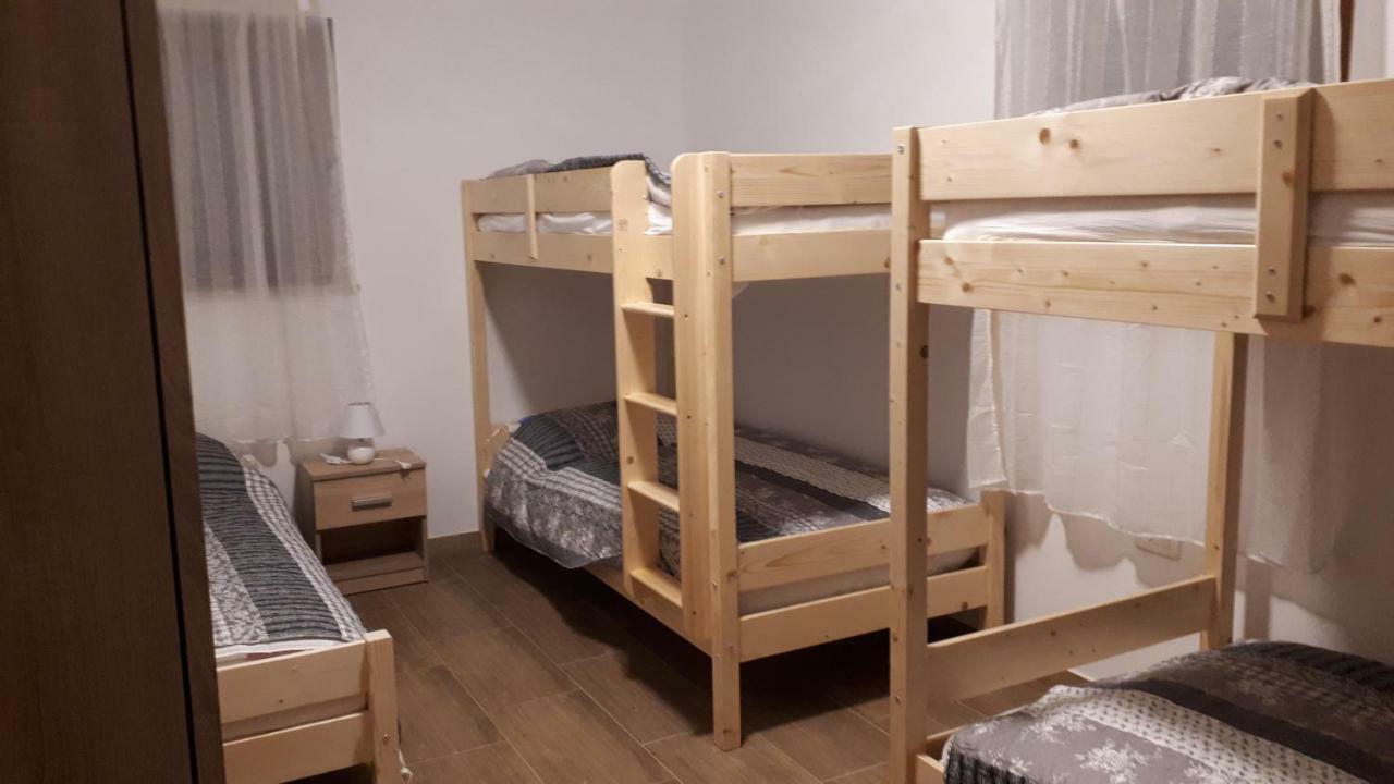 Apartmaji Matazin Črni Kal Eksteriør bilde