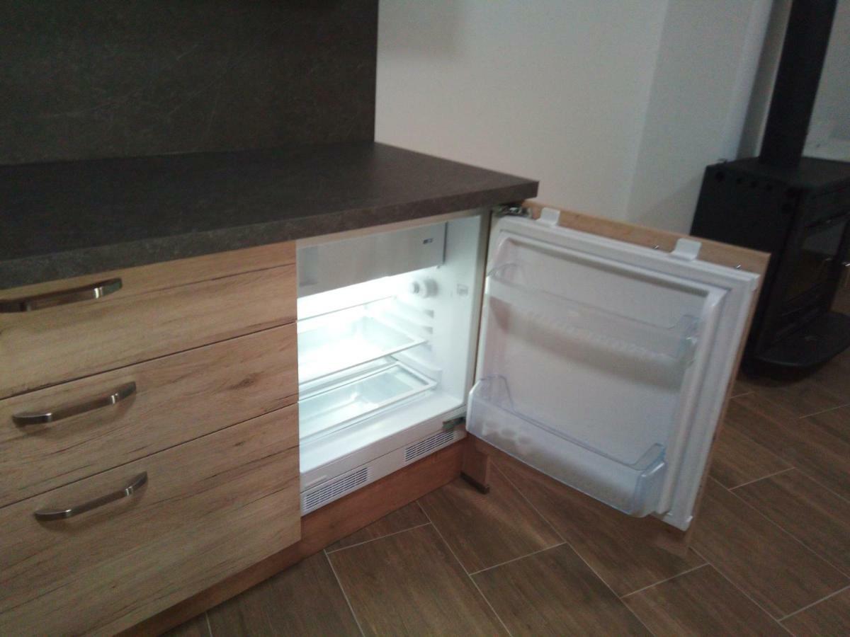 Apartmaji Matazin Črni Kal Eksteriør bilde